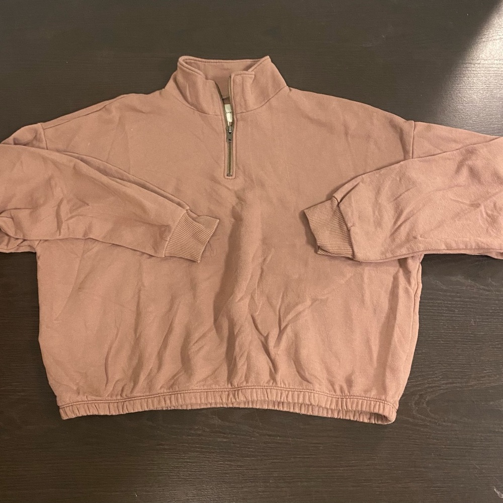 Womens American Eagle blush quarter zip sweater, size medium